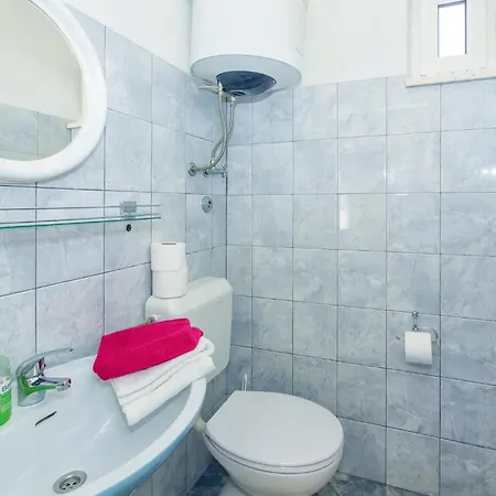 Holiday home Cozy In Okrug Gornji With Sauna Trogir