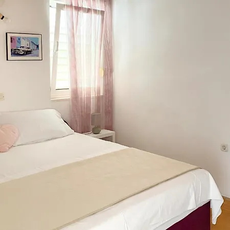 度假居 Cozy In Okrug Gornji With Sauna *