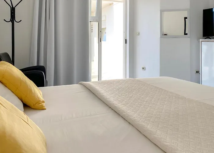 Cozy In Okrug Gornji With Sauna * Trogir